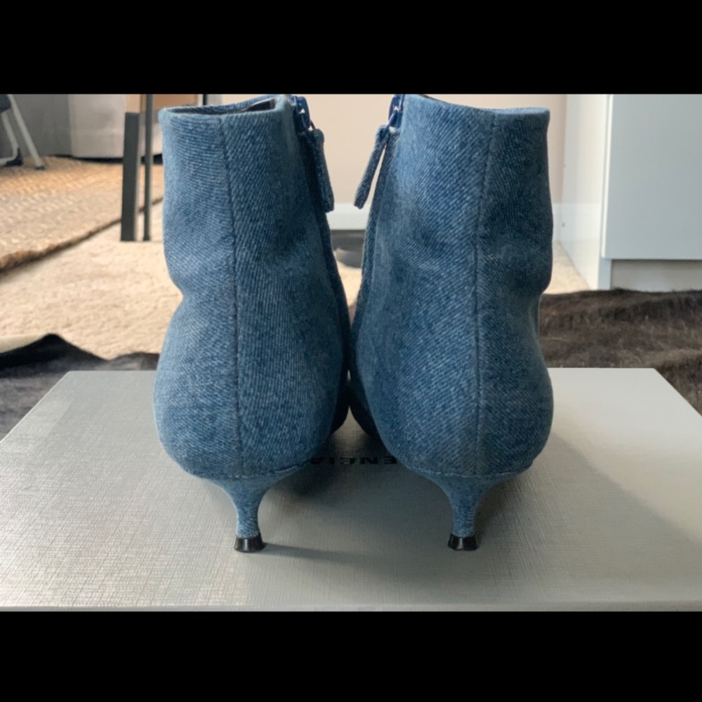 Balenciaga Knife denim booties. - Picture 6 of 8